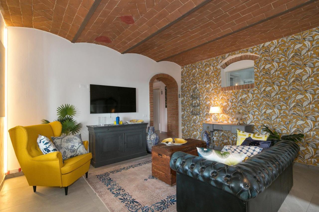 Villa Cristina Riparbella Bagian luar foto